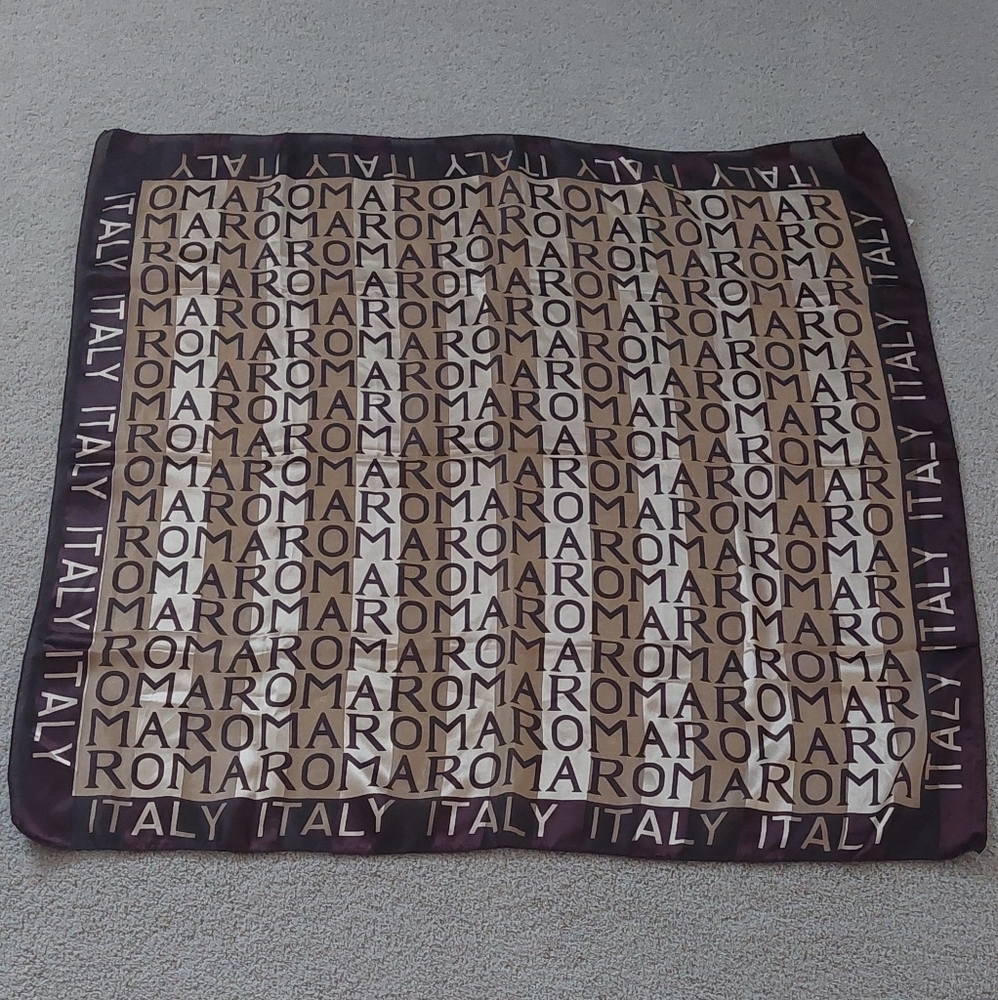 Scarf - Picture 4 of 4